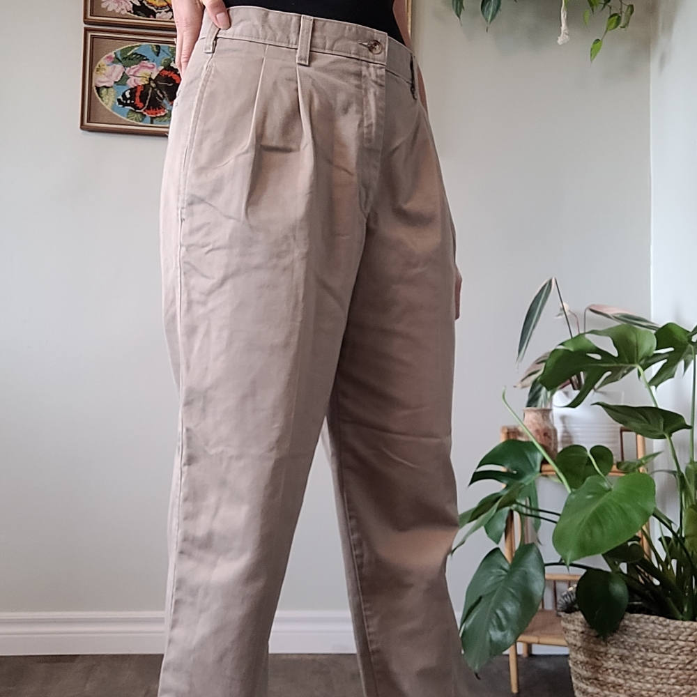 Gone - Picture 7 of 8